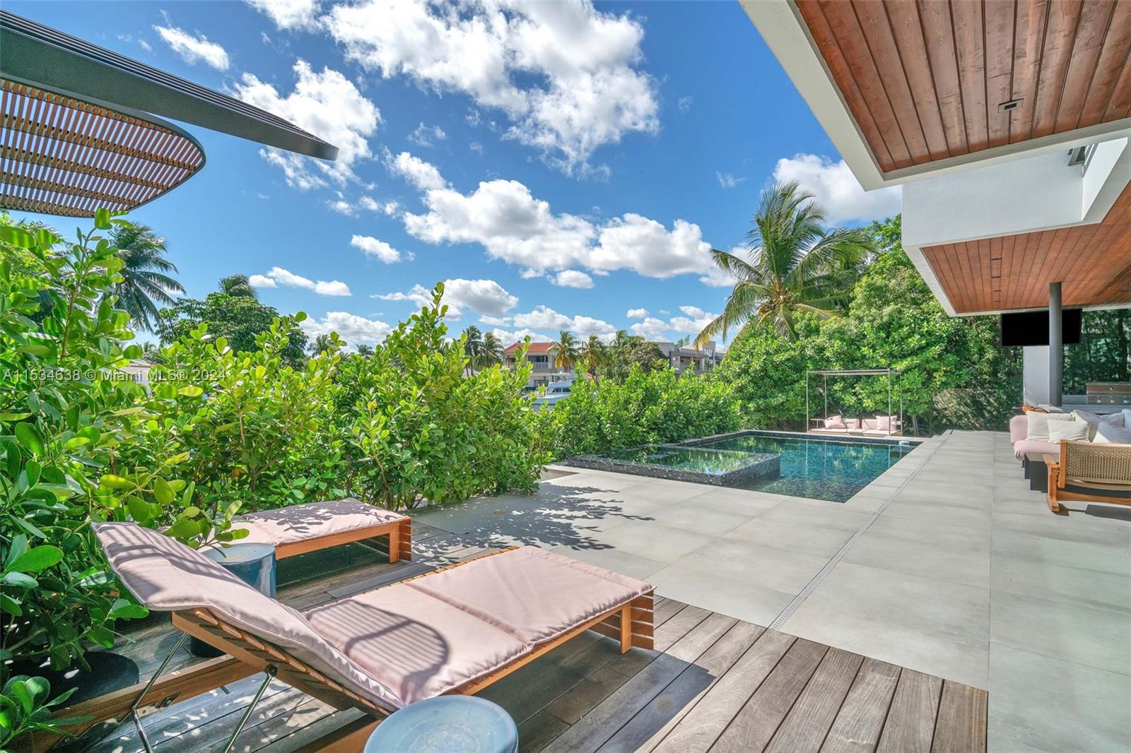 3300 165th St, North Miami Beach, FL, 33160 United States, 7 Bedrooms Bedrooms, ,7 BathroomsBathrooms,Residential,For Sale,165th St,A11534638