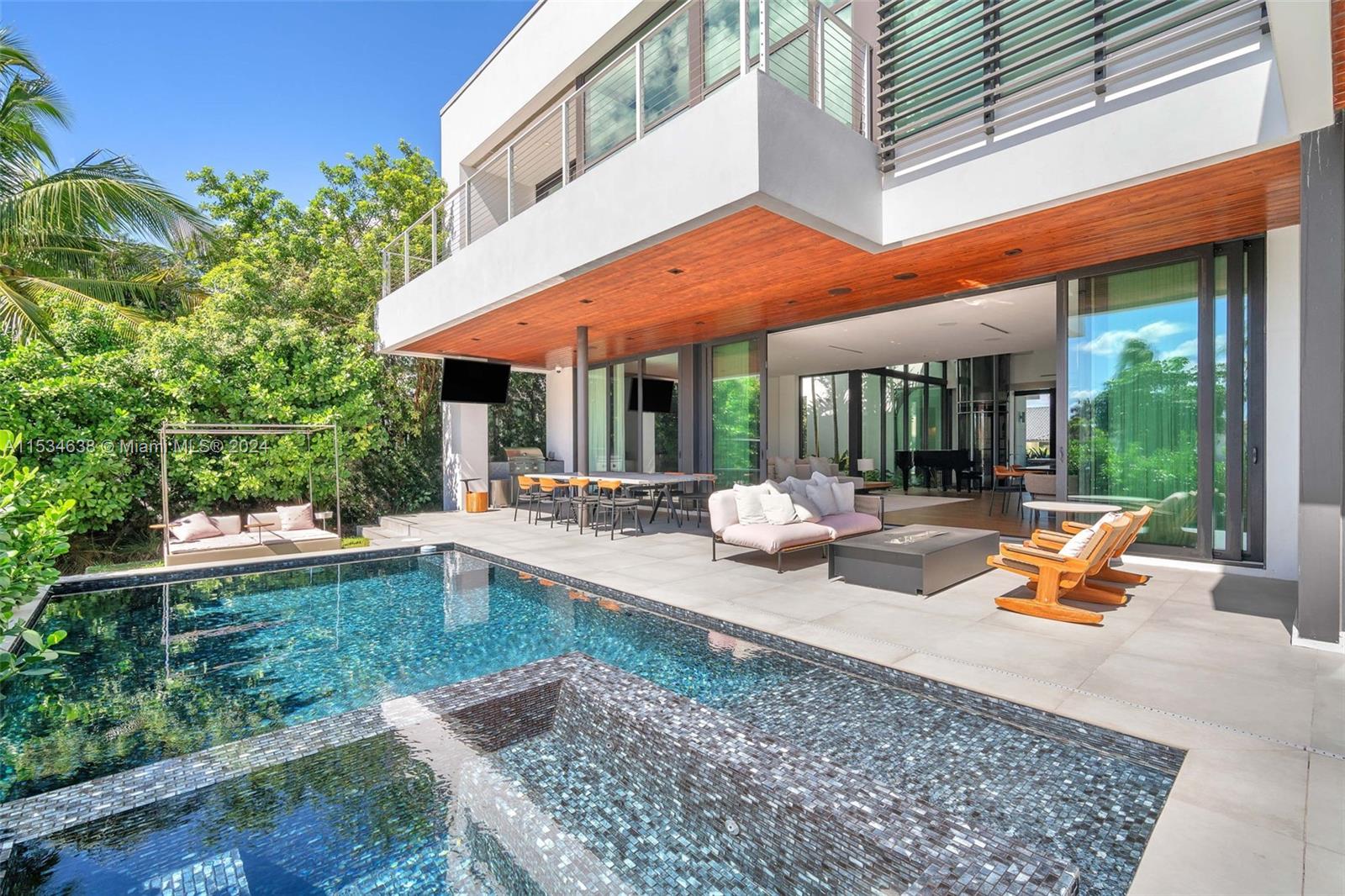 3300 165th St, North Miami Beach, FL, 33160 United States, 7 Bedrooms Bedrooms, ,7 BathroomsBathrooms,Residential,For Sale,165th St,A11534638