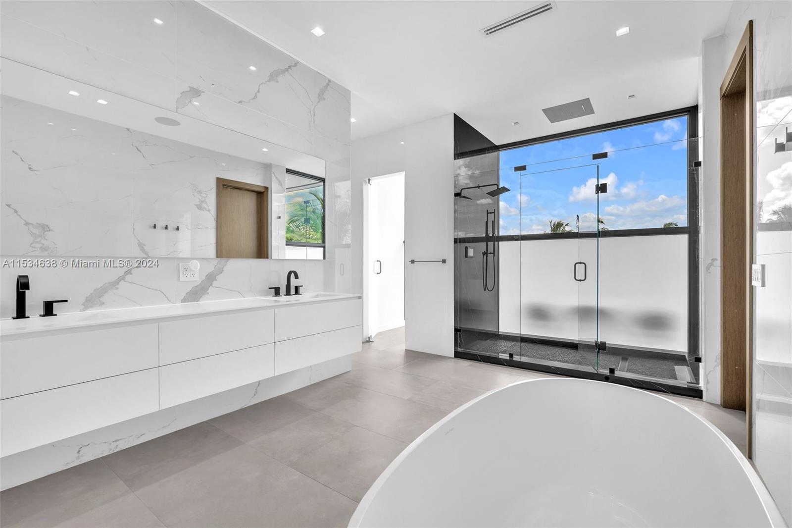 3300 165th St, North Miami Beach, FL, 33160 United States, 7 Bedrooms Bedrooms, ,7 BathroomsBathrooms,Residential,For Sale,165th St,A11534638