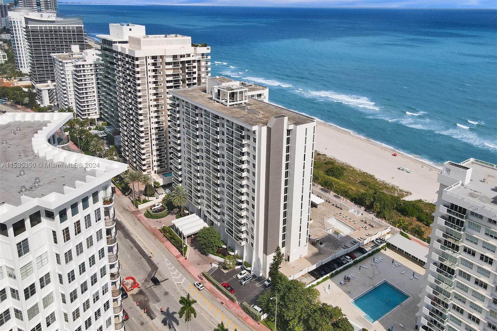 5701 Collins Avenue 1207, Miami Beach, Florida 33140, 1 Bedroom Bedrooms, ,2 BathroomsBathrooms,Residentiallease,For Rent,5701 Collins Avenue 1207,A11535350