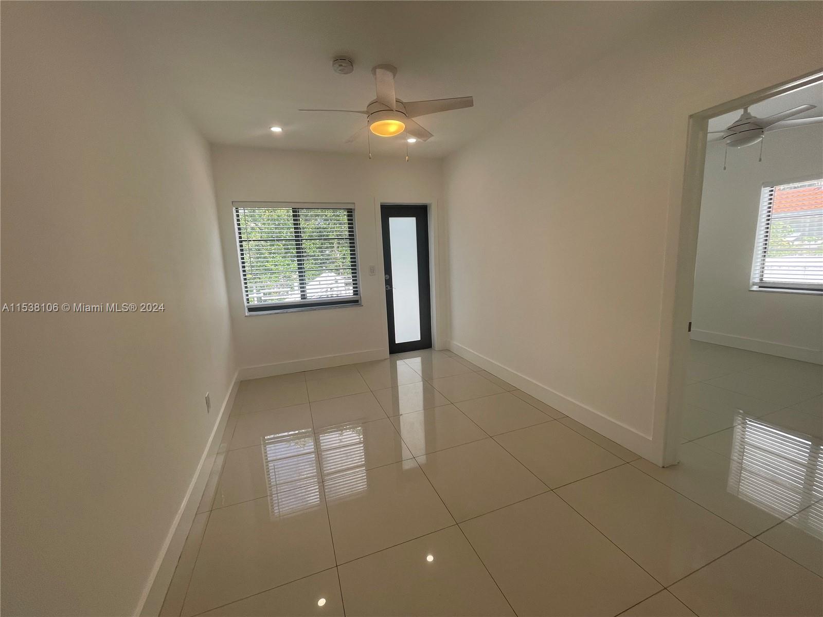 7620 Abbott Ave 4, Miami Beach, Florida 33141, 2 Bedrooms Bedrooms, ,1 BathroomBathrooms,Residentiallease,For Rent,7620 Abbott Ave 4,A11538106