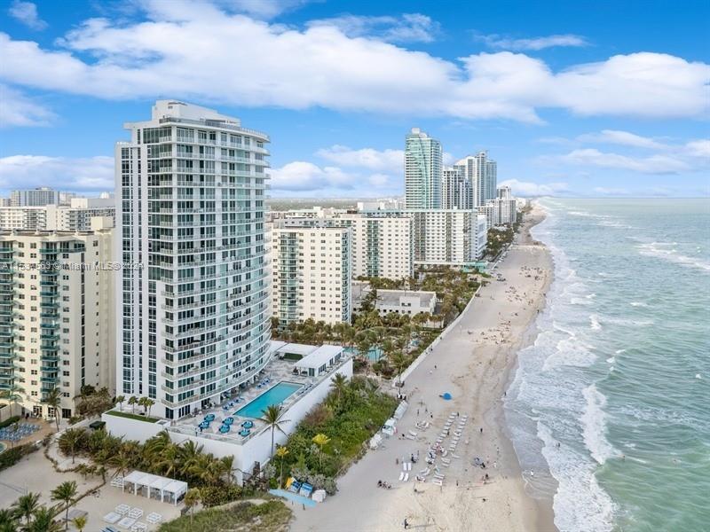 3951 Ocean Dr, Hollywood, FL, 33019 United States, 4 Bedrooms Bedrooms, ,4 BathroomsBathrooms,Residential,For Sale,Ocean Dr,A11537563