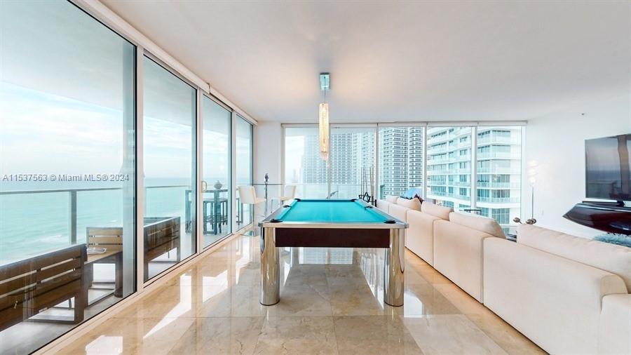 3951 Ocean Dr, Hollywood, FL, 33019 United States, 4 Bedrooms Bedrooms, ,4 BathroomsBathrooms,Residential,For Sale,Ocean Dr,A11537563