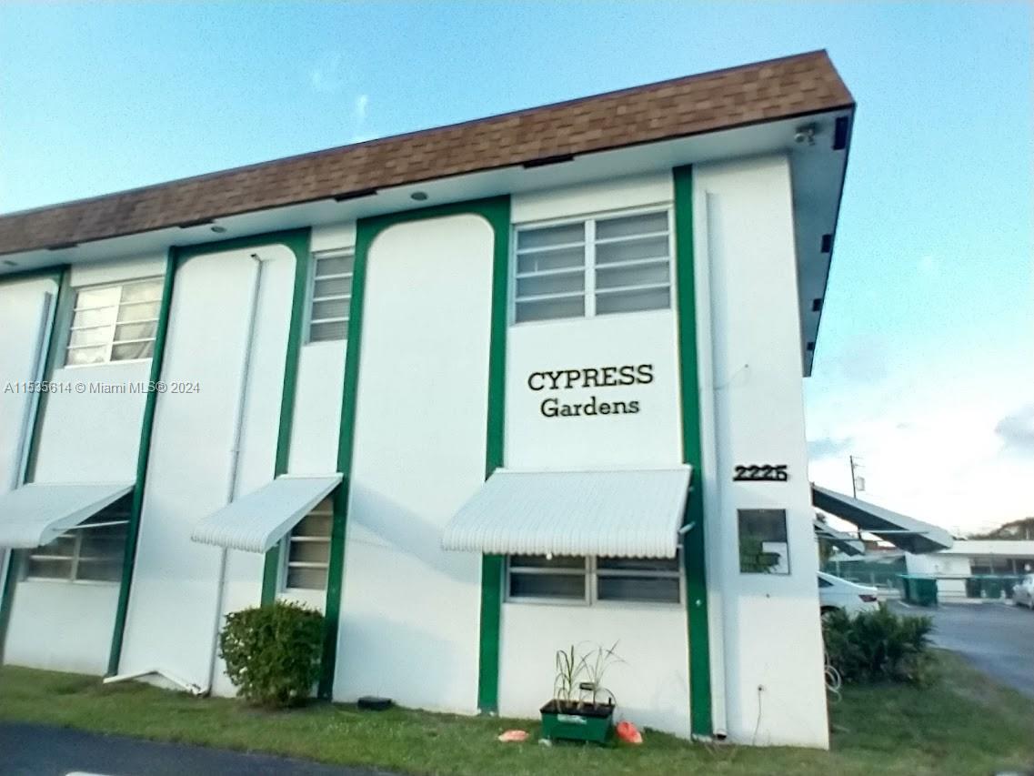 2225 Polk St 6A, Hollywood, Florida 33020, 1 Bedroom Bedrooms, ,1 BathroomBathrooms,Residentiallease,For Rent,2225 Polk St 6A,A11535614