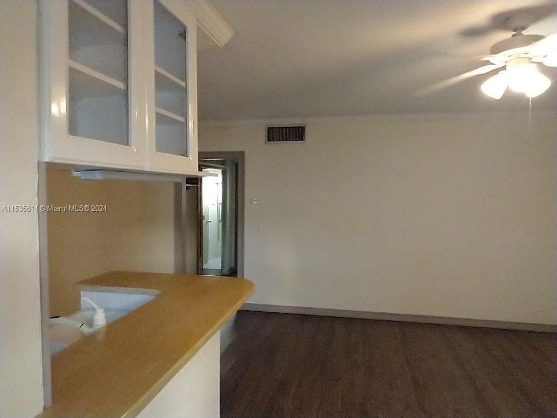 2225 Polk St 6A, Hollywood, Florida 33020, 1 Bedroom Bedrooms, ,1 BathroomBathrooms,Residentiallease,For Rent,2225 Polk St 6A,A11535614