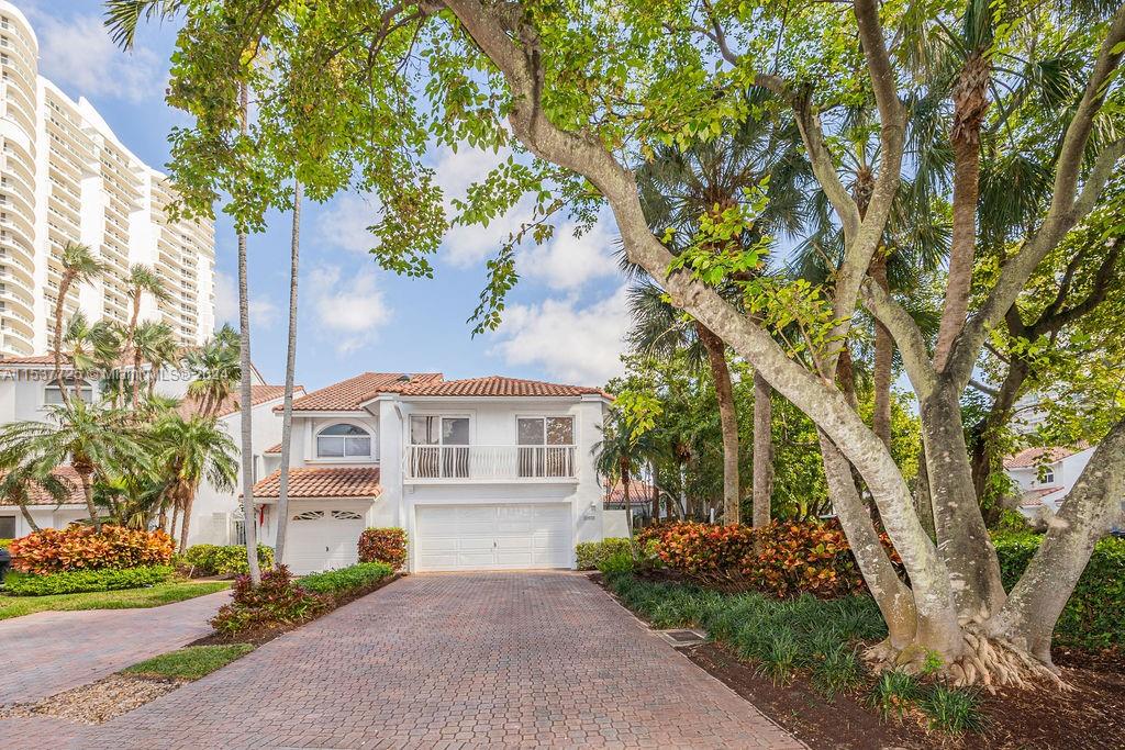 20935 NE 37th Ct, Aventura, Florida 33180, 5 Bedrooms Bedrooms, ,3 BathroomsBathrooms,Residentiallease,For Rent,20935 NE 37th Ct,A11537725