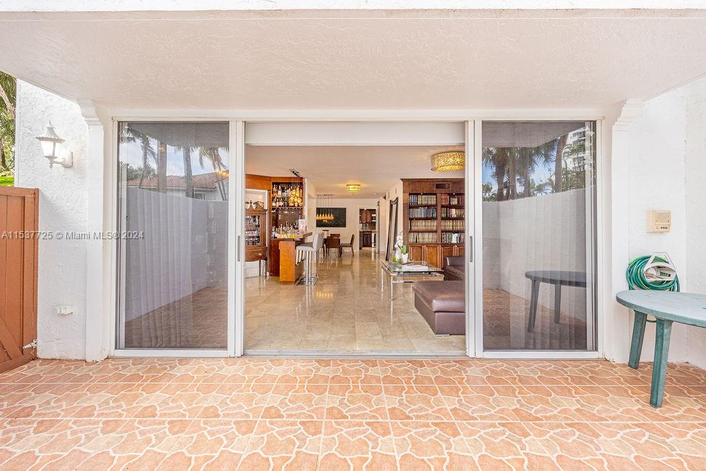 20935 NE 37th Ct, Aventura, Florida 33180, 5 Bedrooms Bedrooms, ,3 BathroomsBathrooms,Residentiallease,For Rent,20935 NE 37th Ct,A11537725