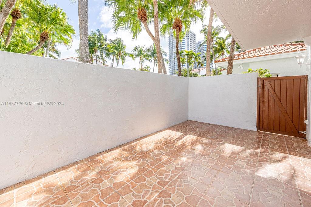 20935 NE 37th Ct, Aventura, Florida 33180, 5 Bedrooms Bedrooms, ,3 BathroomsBathrooms,Residentiallease,For Rent,20935 NE 37th Ct,A11537725