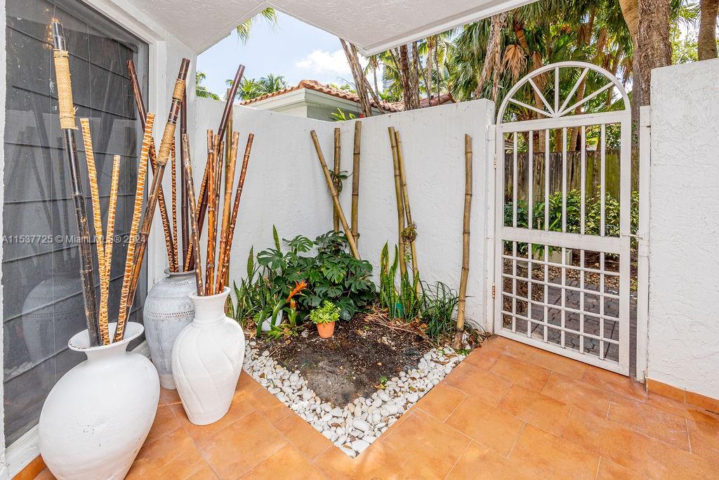 20935 NE 37th Ct, Aventura, Florida 33180, 5 Bedrooms Bedrooms, ,3 BathroomsBathrooms,Residentiallease,For Rent,20935 NE 37th Ct,A11537725