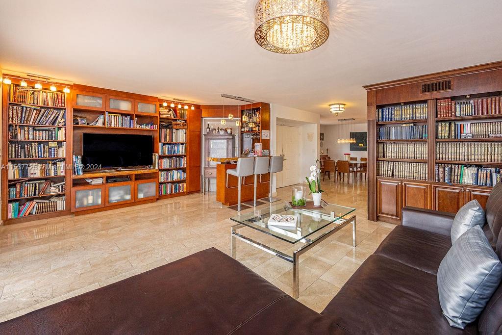 20935 NE 37th Ct, Aventura, Florida 33180, 5 Bedrooms Bedrooms, ,3 BathroomsBathrooms,Residentiallease,For Rent,20935 NE 37th Ct,A11537725