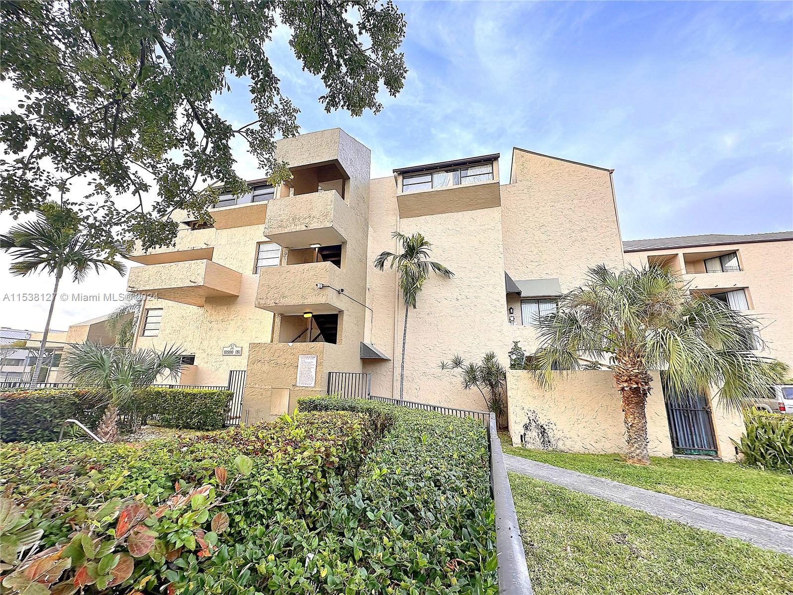 10500 SW 108th Ave #B310 For Sale A11538127, FL