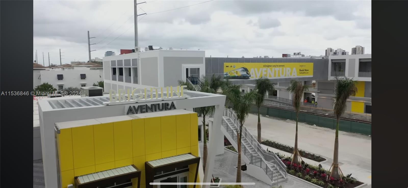 Station Aventura
Bright Line  train