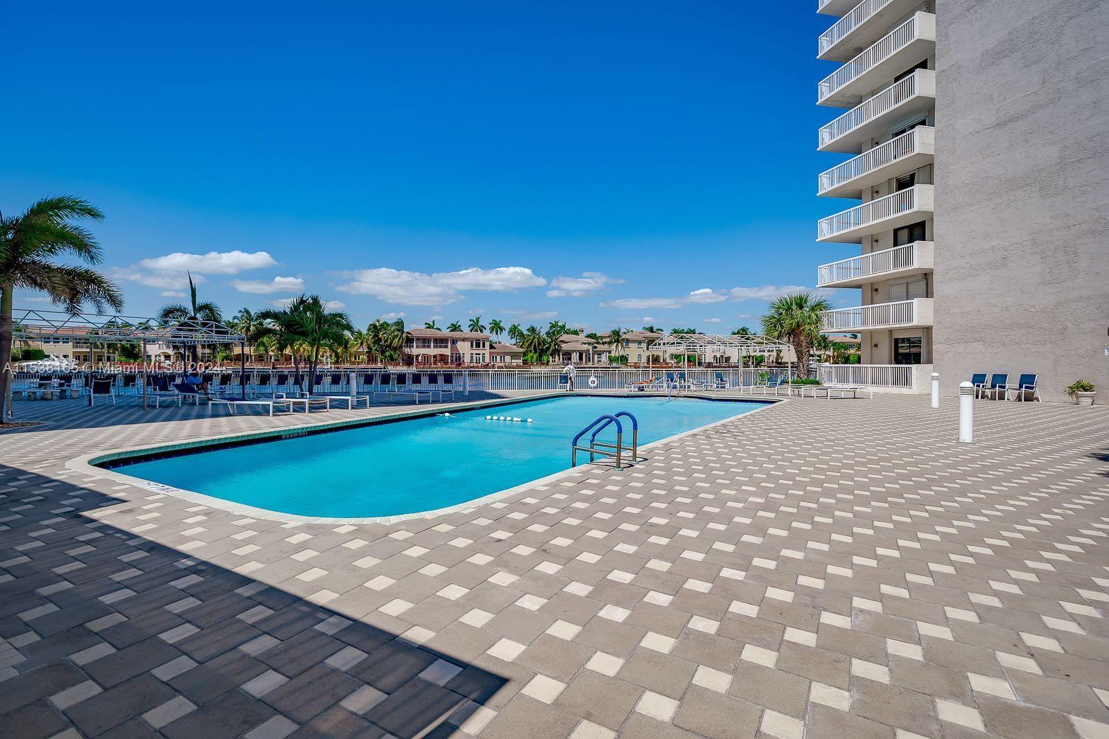 1500 S Ocean Dr 7K, Hollywood, Florida 33019, 2 Bedrooms Bedrooms, ,2 BathroomsBathrooms,Residential,For Sale,1500 S Ocean Dr 7K,A11538165