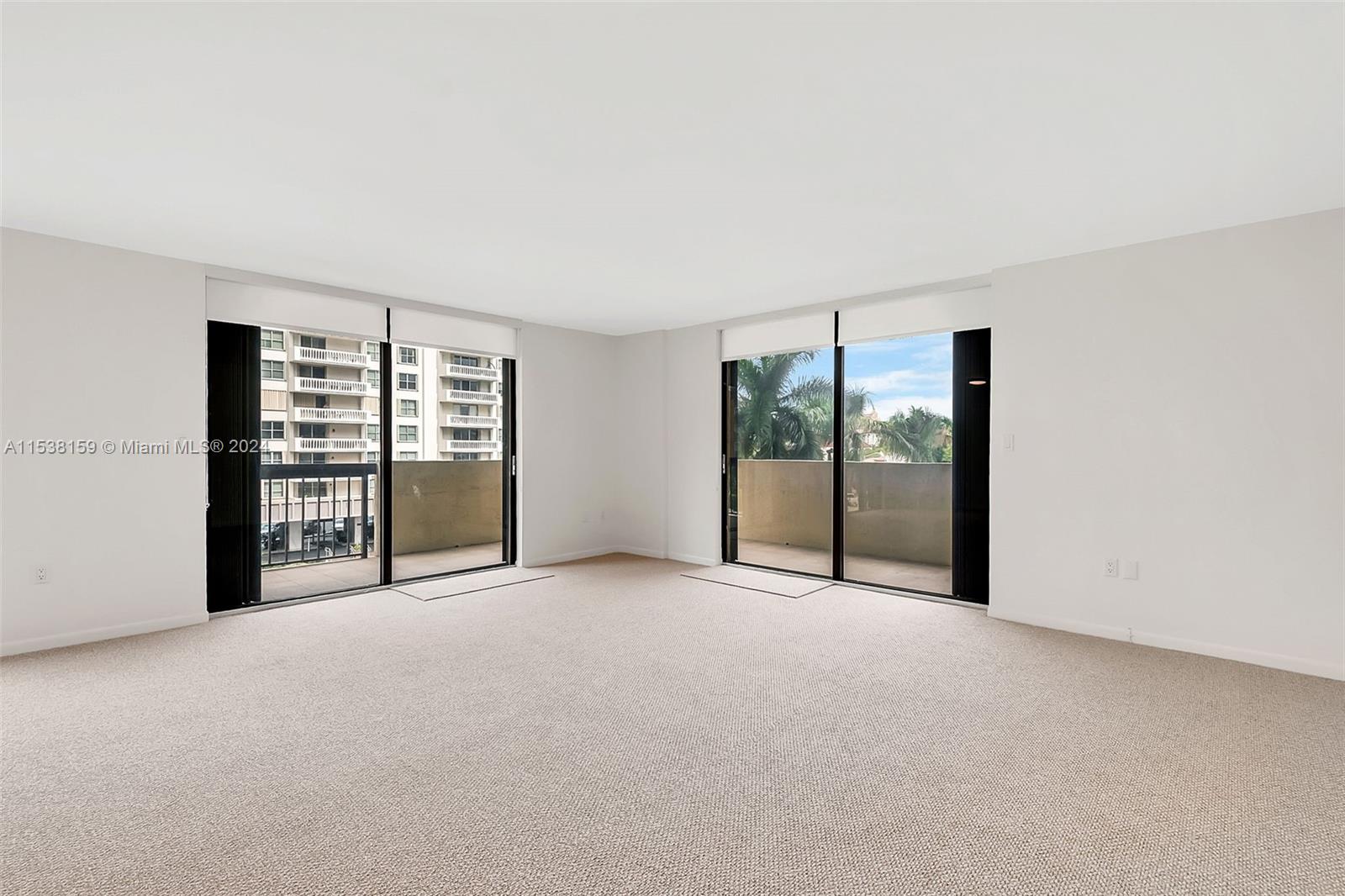 600 Biltmore Way 307, Coral Gables, Florida 33134, 2 Bedrooms Bedrooms, ,2 BathroomsBathrooms,Residentiallease,For Rent,600 Biltmore Way 307,A11538159
