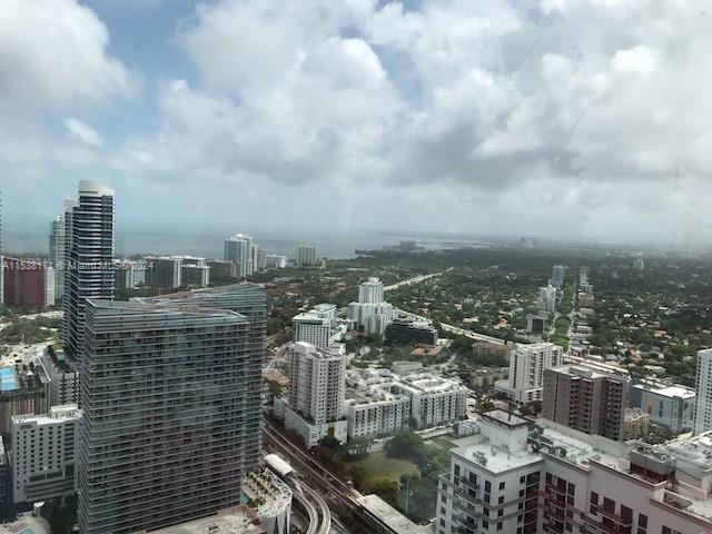 55 SW 9 St 1605, Miami, Florida 33130, 1 Bedroom Bedrooms, ,2 BathroomsBathrooms,Residentiallease,For Rent,55 SW 9 St 1605,A11538171