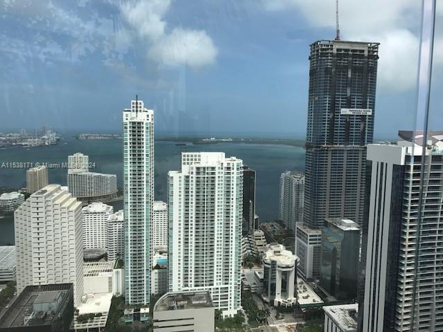 55 SW 9 St 1605, Miami, Florida 33130, 1 Bedroom Bedrooms, ,2 BathroomsBathrooms,Residentiallease,For Rent,55 SW 9 St 1605,A11538171