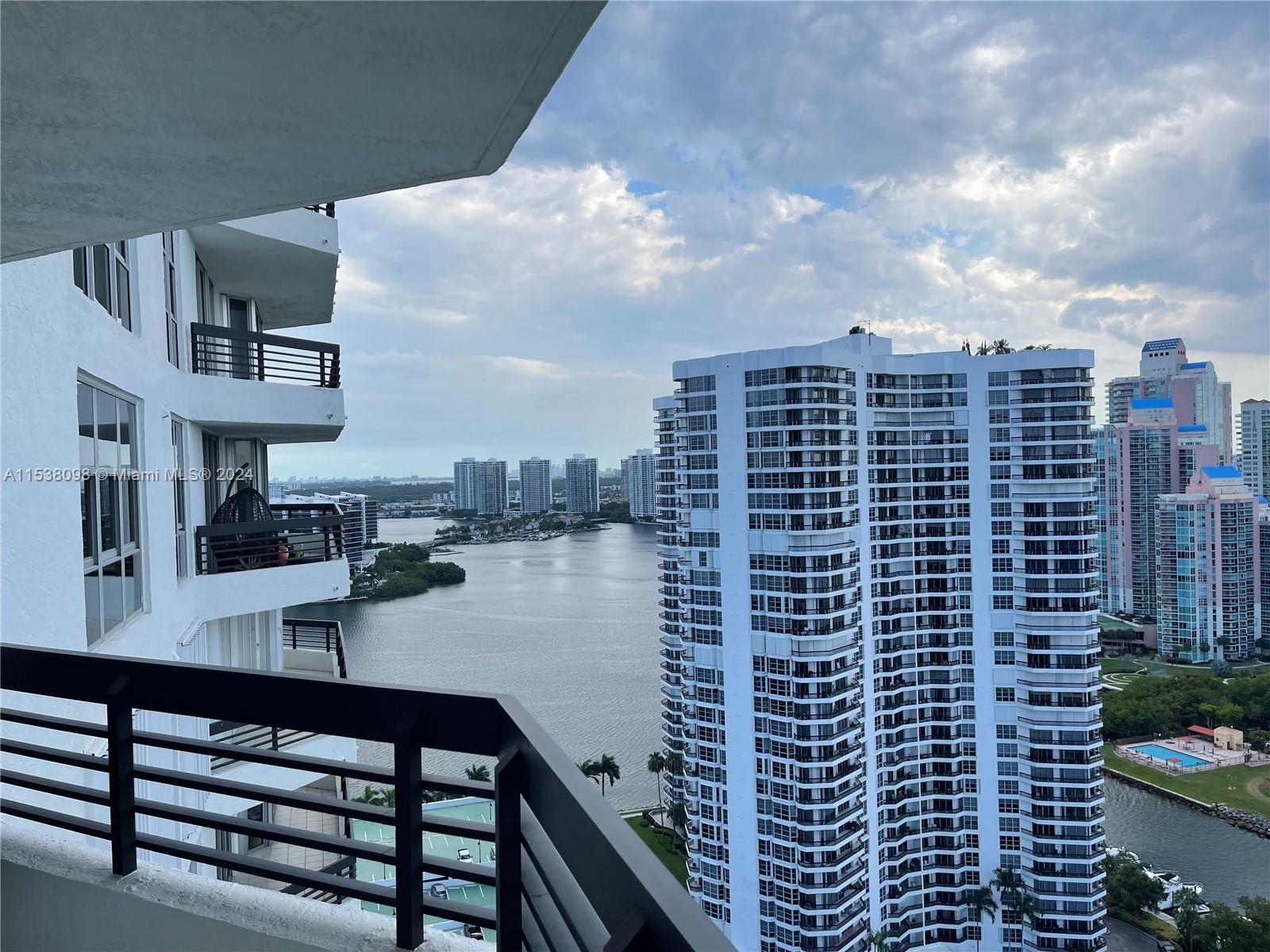 3500 Mystic Pointe Dr 3002, Aventura, Florida 33180, 2 Bedrooms Bedrooms, ,2 BathroomsBathrooms,Residentiallease,For Rent,3500 Mystic Pointe Dr 3002,A11538098