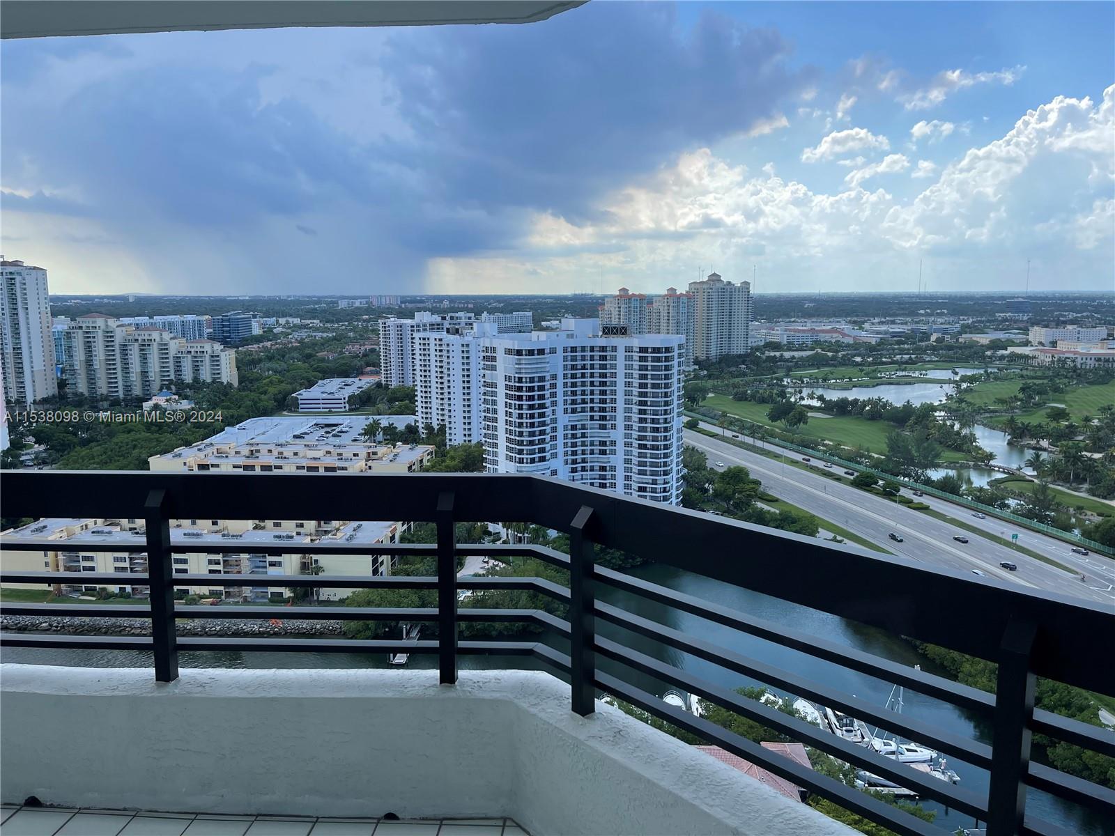 3500 Mystic Pointe Dr 3002, Aventura, Florida 33180, 2 Bedrooms Bedrooms, ,2 BathroomsBathrooms,Residentiallease,For Rent,3500 Mystic Pointe Dr 3002,A11538098