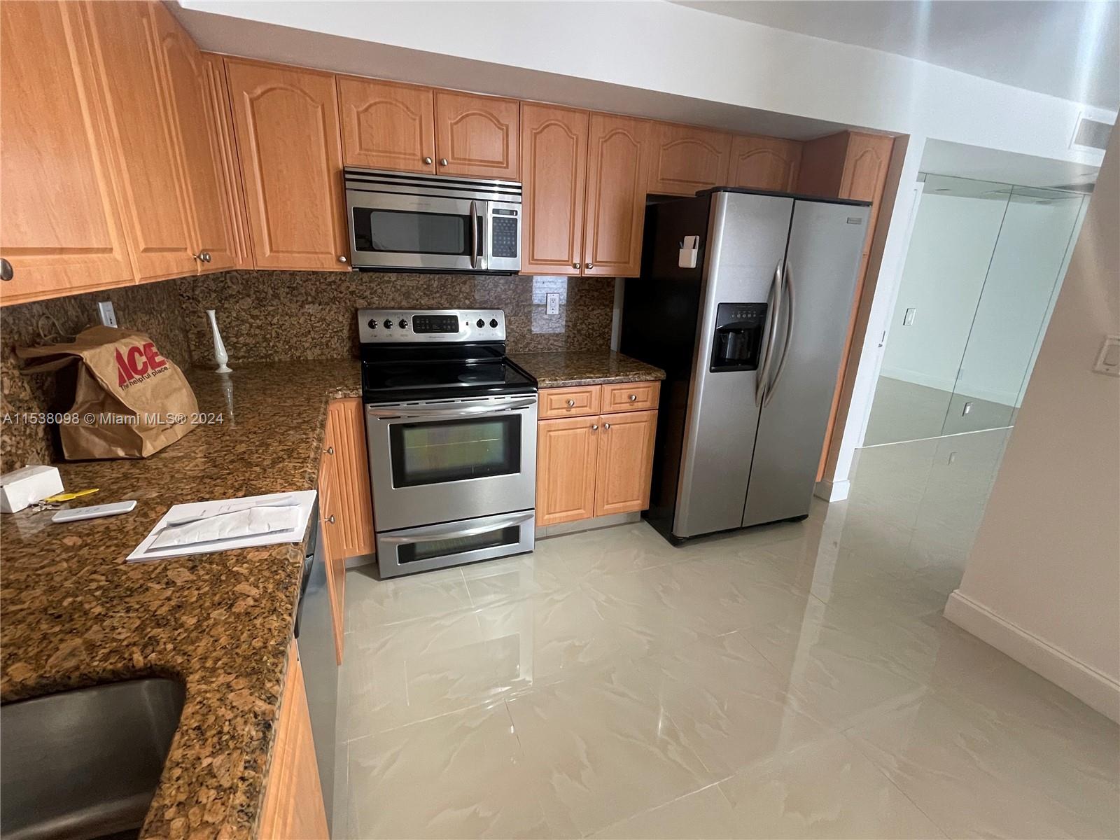 3500 Mystic Pointe Dr 3002, Aventura, Florida 33180, 2 Bedrooms Bedrooms, ,2 BathroomsBathrooms,Residentiallease,For Rent,3500 Mystic Pointe Dr 3002,A11538098