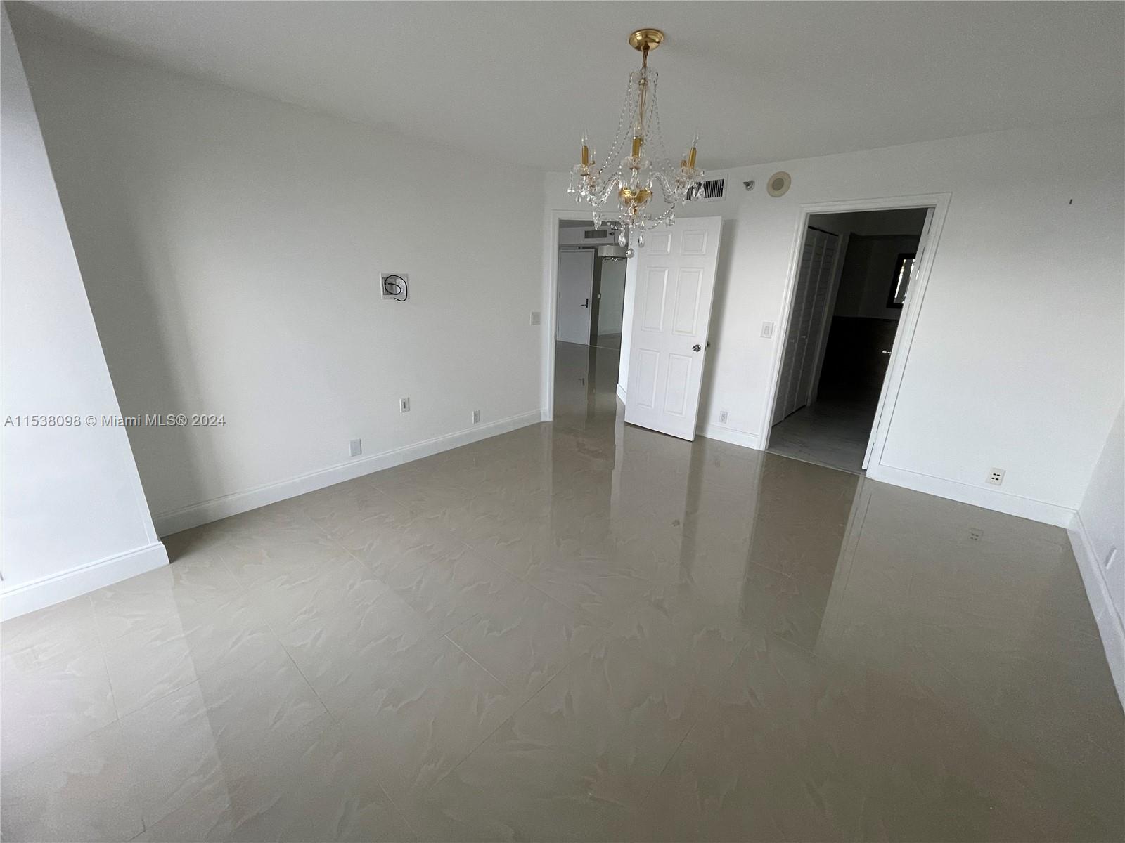 3500 Mystic Pointe Dr 3002, Aventura, Florida 33180, 2 Bedrooms Bedrooms, ,2 BathroomsBathrooms,Residentiallease,For Rent,3500 Mystic Pointe Dr 3002,A11538098