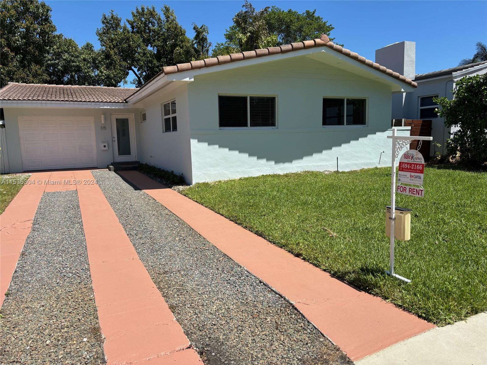 315 NE 89 St, El Portal, Florida 33138, 4 Bedrooms Bedrooms, ,2 BathroomsBathrooms,Residentiallease,For Rent,315 NE 89 St,A11536304