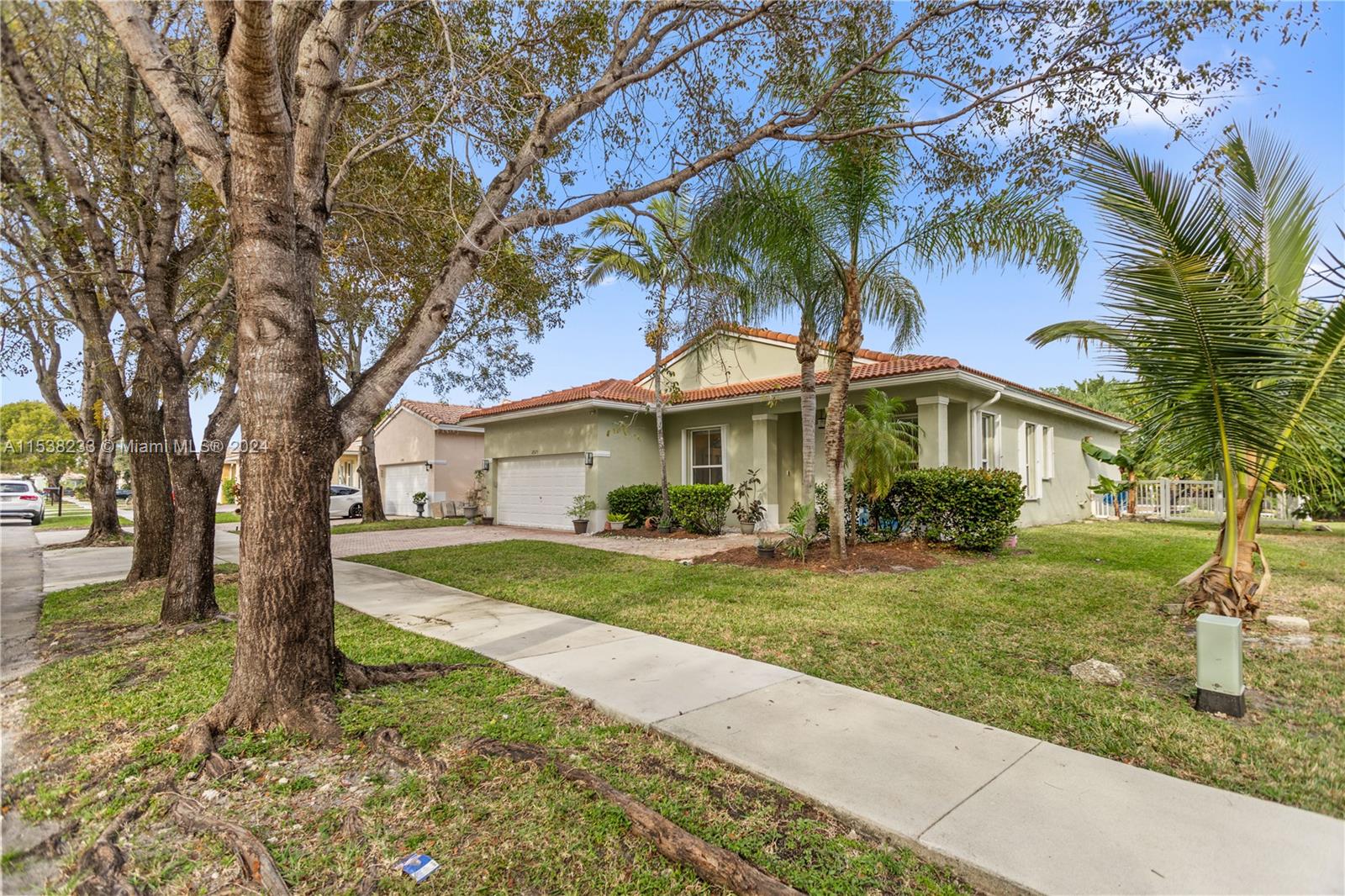 2325 131st Ave, Miramar, FL, 33027 United States, 4 Bedrooms Bedrooms, ,2 BathroomsBathrooms,Residential,For Sale,131st Ave,A11538233