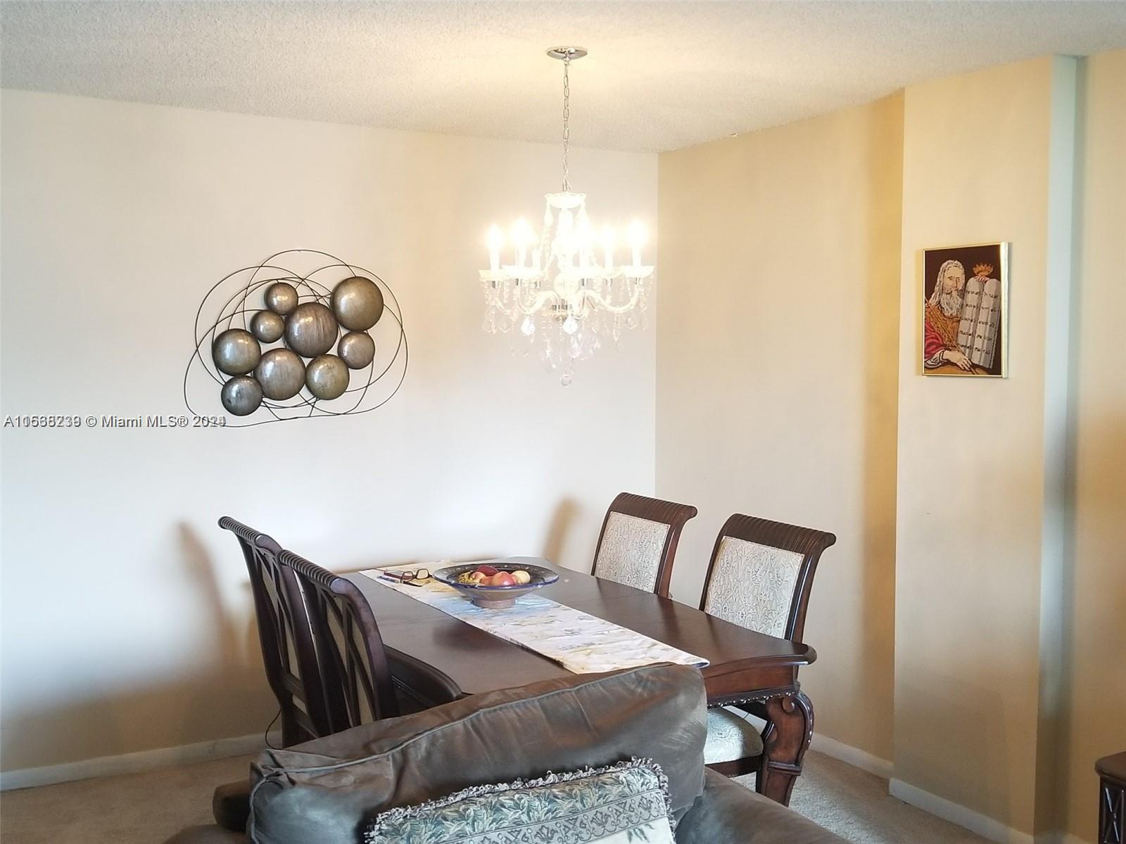 Hollywood, Florida 33019, 1 Bedroom Bedrooms, ,1 BathroomBathrooms,Residentiallease,For Rent,A11538239