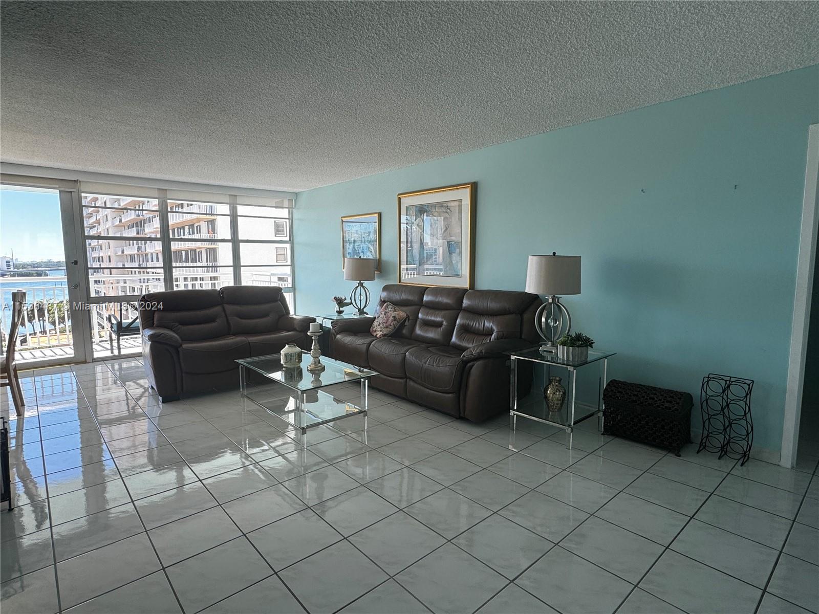 301 174th St, Sunny Isles Beach, FL, 33160 United States, 1 Bedroom Bedrooms, ,1 BathroomBathrooms,Residential,For Sale,174th St,A11536487