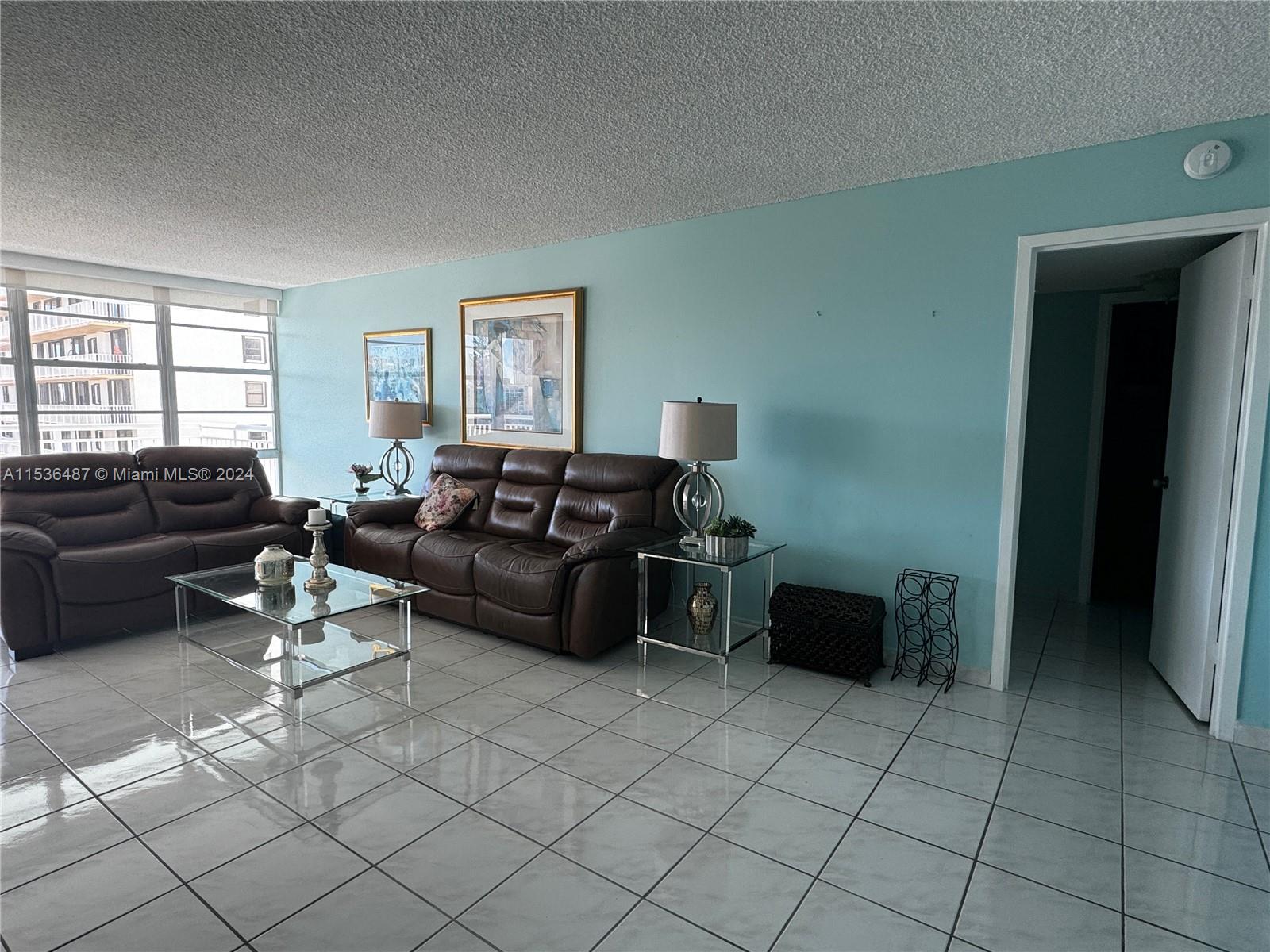 301 174th St, Sunny Isles Beach, FL, 33160 United States, 1 Bedroom Bedrooms, ,1 BathroomBathrooms,Residential,For Sale,174th St,A11536487