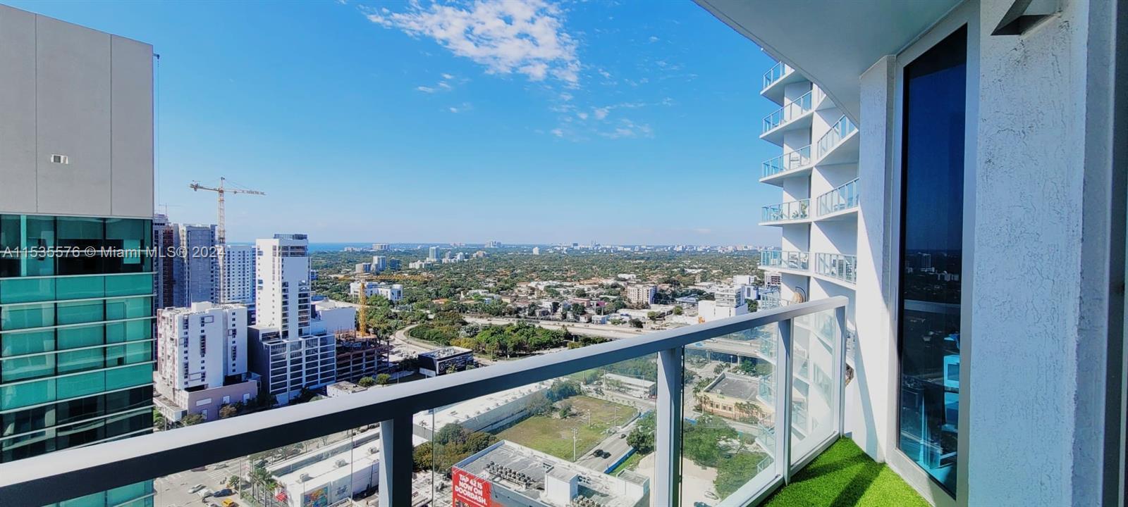 185 SW 7th St 2808, Miami, Florida 33130, 1 Bedroom Bedrooms, ,1 BathroomBathrooms,Residentiallease,For Rent,185 SW 7th St 2808,A11535576