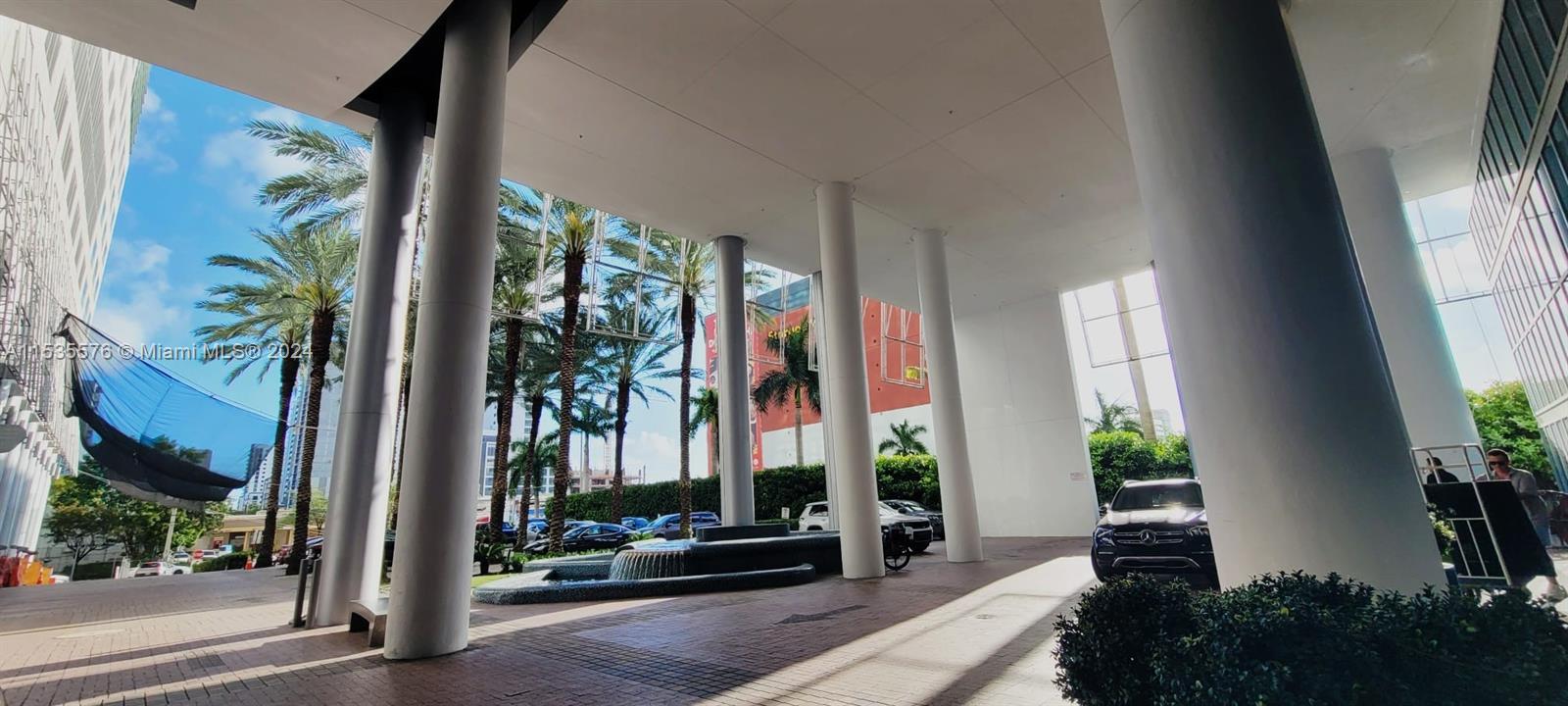 185 SW 7th St 2808, Miami, Florida 33130, 1 Bedroom Bedrooms, ,1 BathroomBathrooms,Residentiallease,For Rent,185 SW 7th St 2808,A11535576