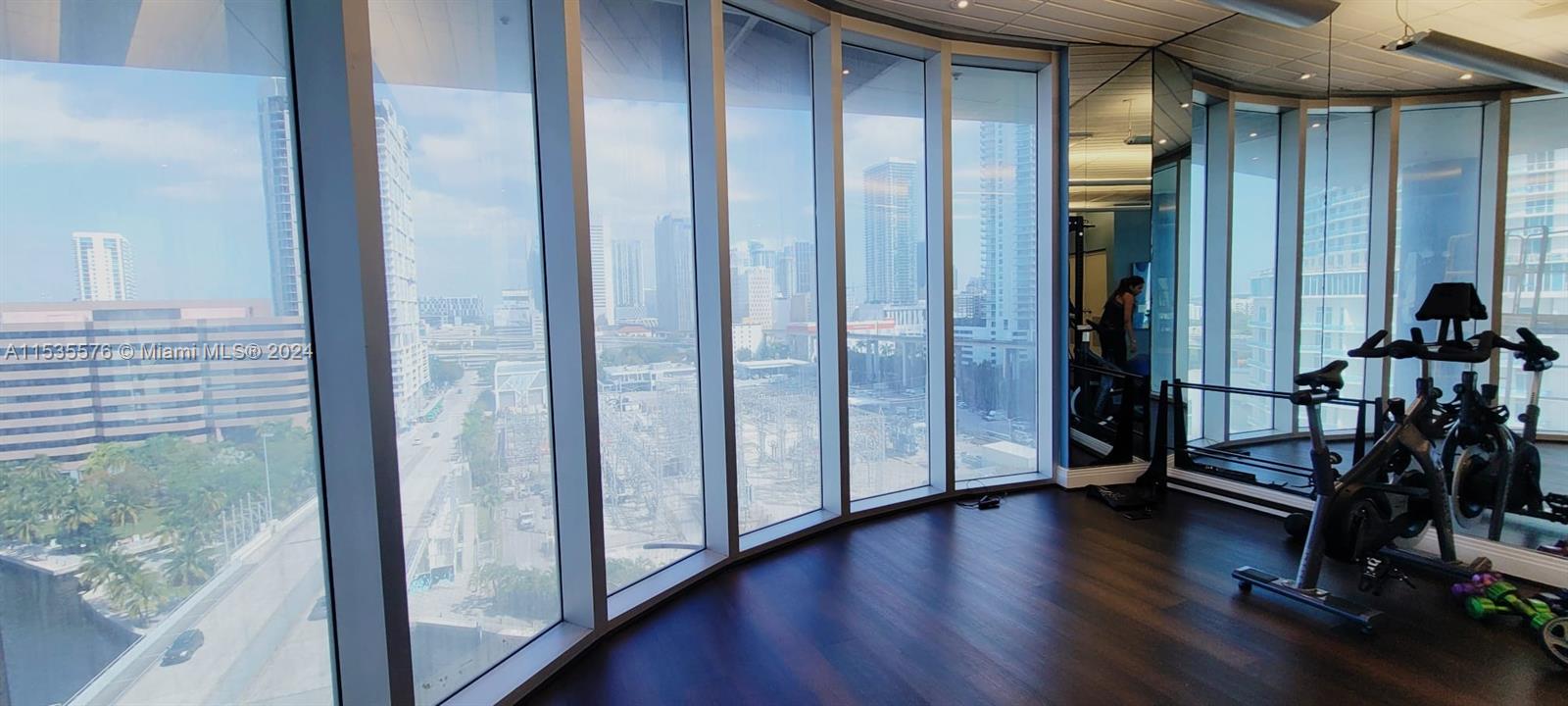 185 SW 7th St 2808, Miami, Florida 33130, 1 Bedroom Bedrooms, ,1 BathroomBathrooms,Residentiallease,For Rent,185 SW 7th St 2808,A11535576