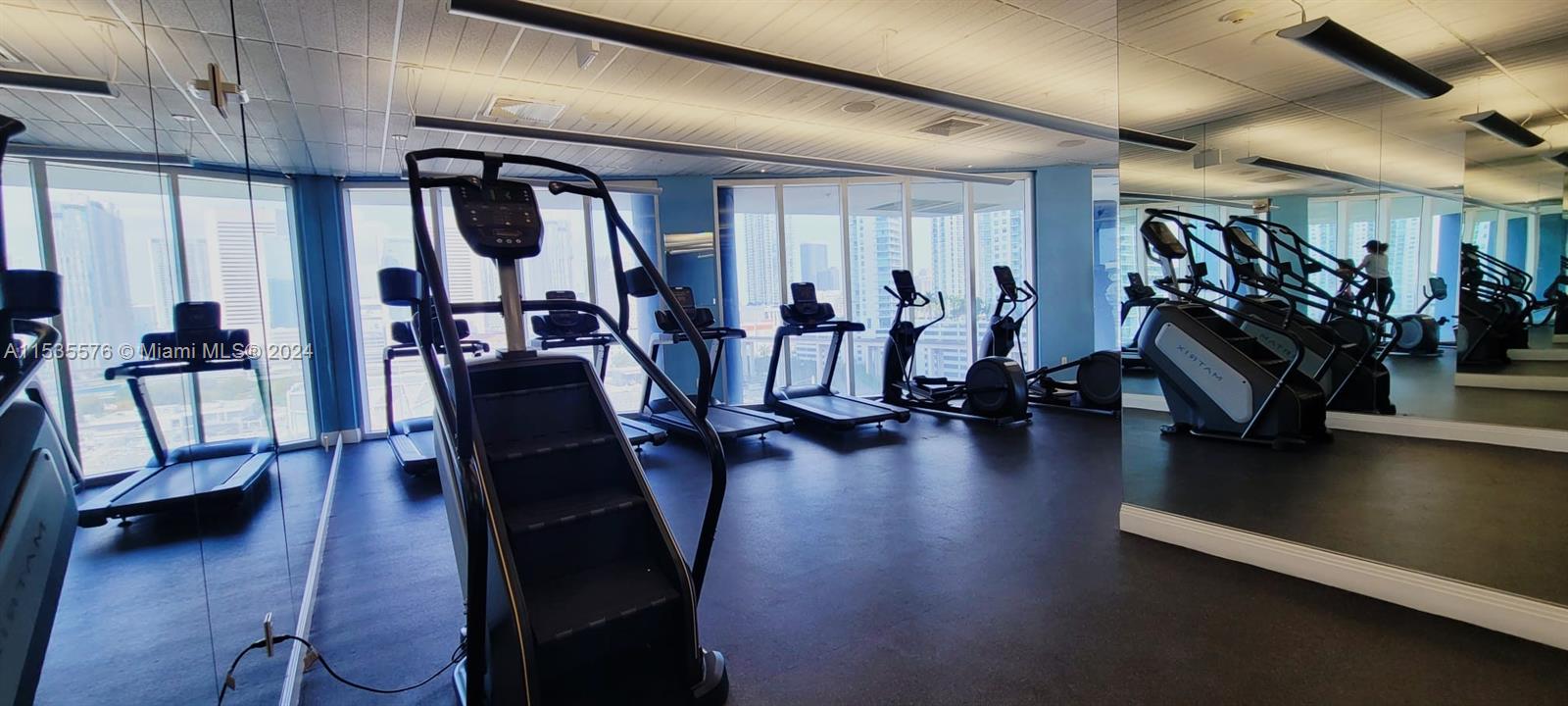185 SW 7th St 2808, Miami, Florida 33130, 1 Bedroom Bedrooms, ,1 BathroomBathrooms,Residentiallease,For Rent,185 SW 7th St 2808,A11535576