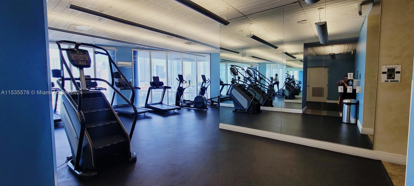 185 SW 7th St 2808, Miami, Florida 33130, 1 Bedroom Bedrooms, ,1 BathroomBathrooms,Residentiallease,For Rent,185 SW 7th St 2808,A11535576