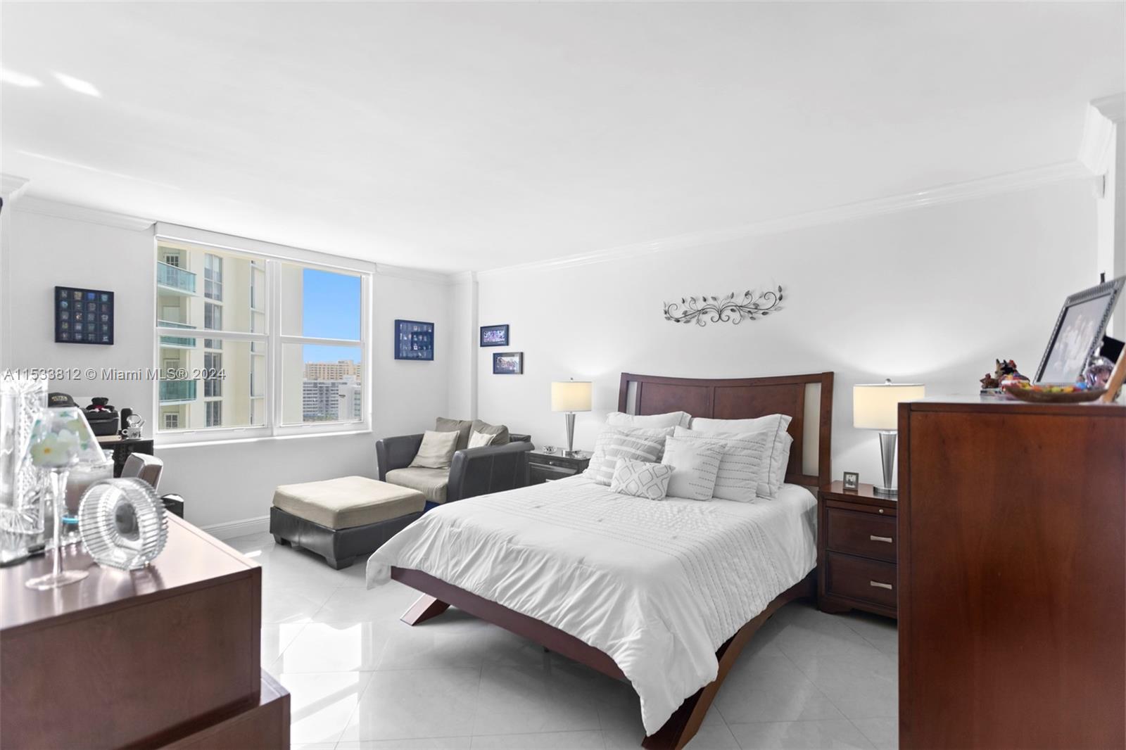 3725 S Ocean Dr 1220, Hollywood, Florida 33019, 1 Bedroom Bedrooms, ,1 BathroomBathrooms,Residential,For Sale,3725 S Ocean Dr 1220,A11533812