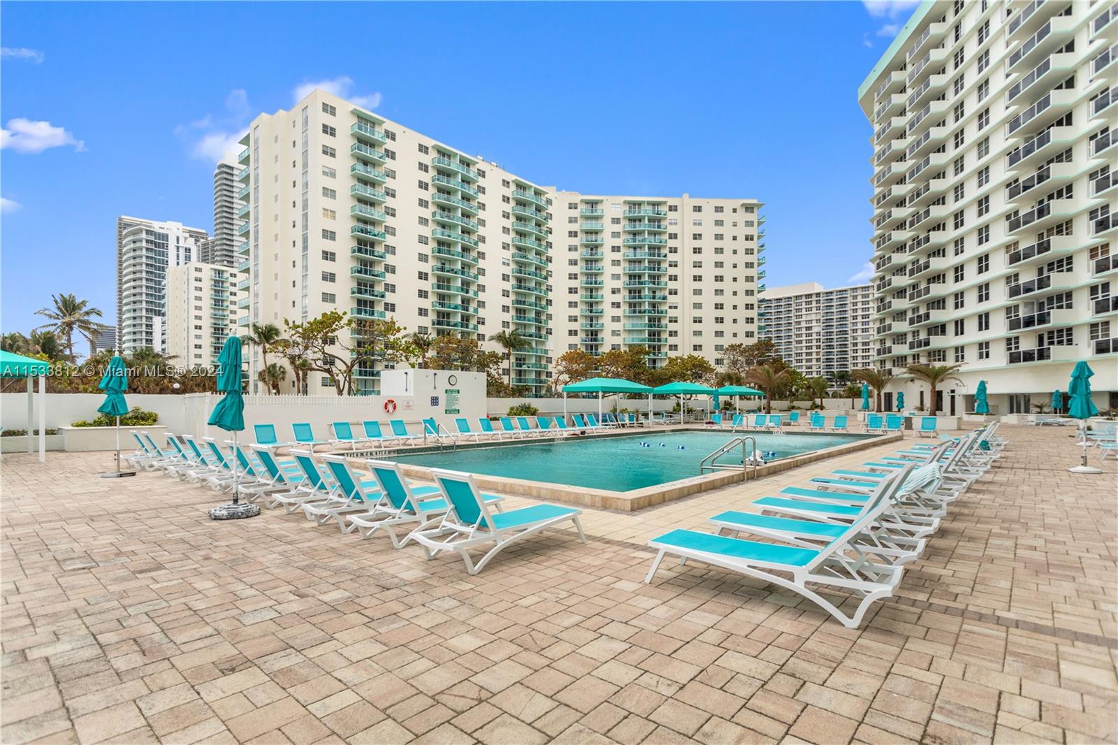 3725 S Ocean Dr 1220, Hollywood, Florida 33019, 1 Bedroom Bedrooms, ,1 BathroomBathrooms,Residential,For Sale,3725 S Ocean Dr 1220,A11533812