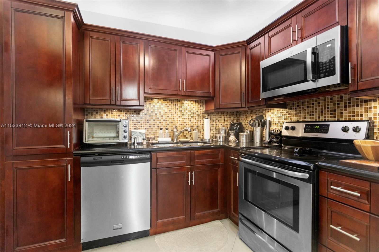 3725 S Ocean Dr 1220, Hollywood, Florida 33019, 1 Bedroom Bedrooms, ,1 BathroomBathrooms,Residential,For Sale,3725 S Ocean Dr 1220,A11533812