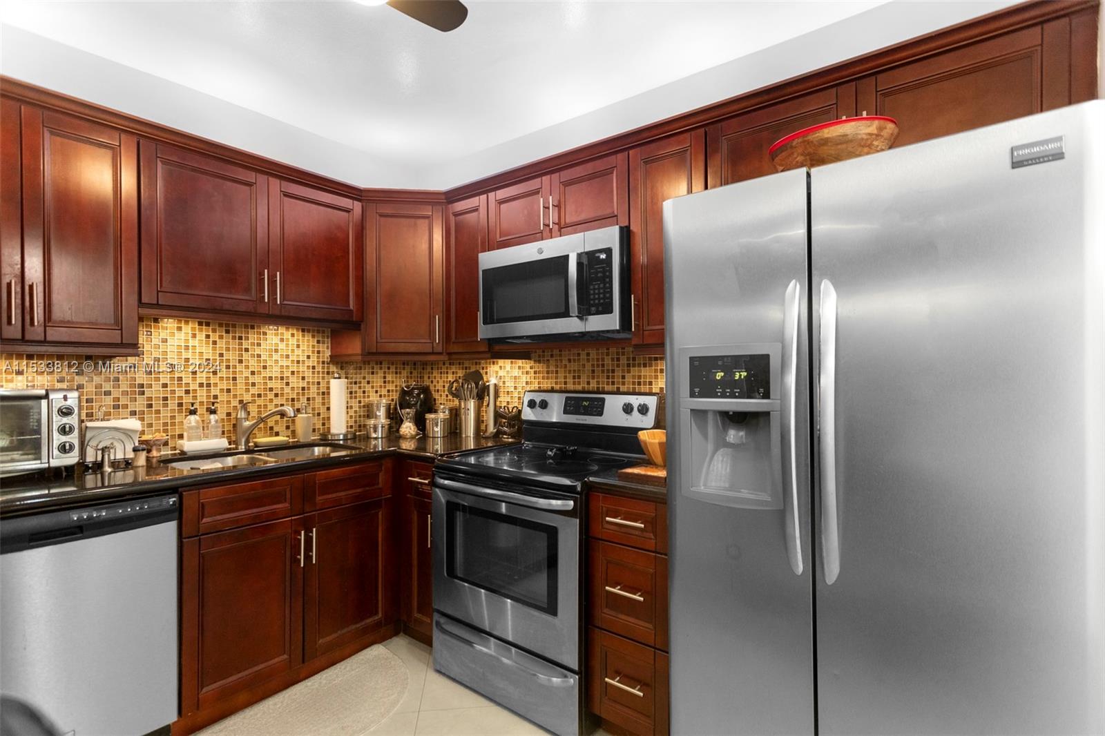 3725 S Ocean Dr 1220, Hollywood, Florida 33019, 1 Bedroom Bedrooms, ,1 BathroomBathrooms,Residential,For Sale,3725 S Ocean Dr 1220,A11533812