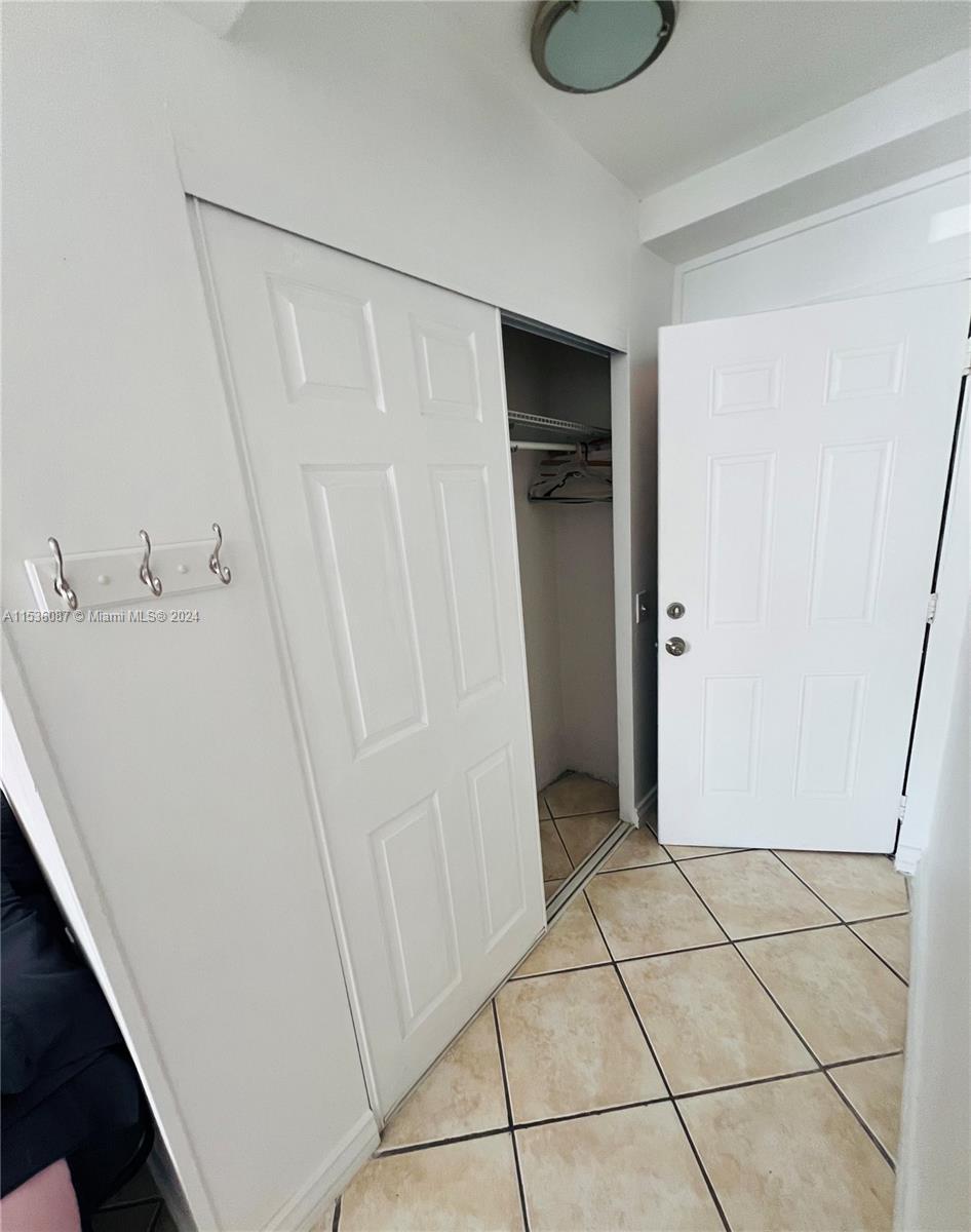 244 79th St 2C, Miami Beach, Florida 33141, ,1 BathroomBathrooms,Residentiallease,For Rent,244 79th St 2C,A11536087