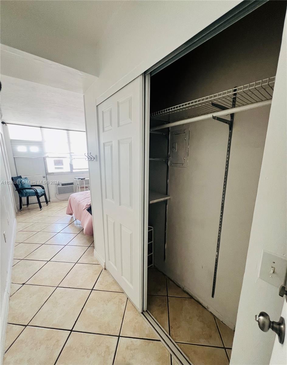 244 79th St 2C, Miami Beach, Florida 33141, ,1 BathroomBathrooms,Residentiallease,For Rent,244 79th St 2C,A11536087