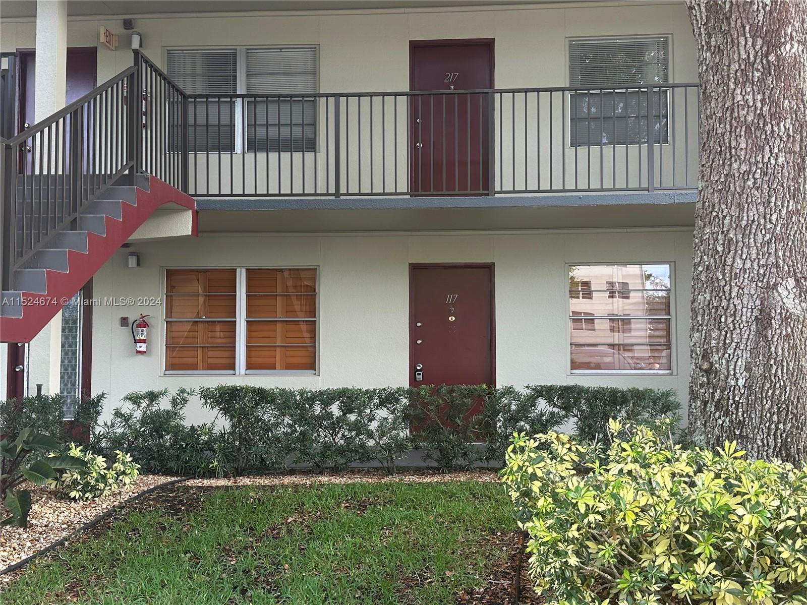 13250 7th Ct, Pembroke Pines, FL, 33027 United States, 2 Bedrooms Bedrooms, ,2 BathroomsBathrooms,Residential,For Sale,7th Ct,A11524674