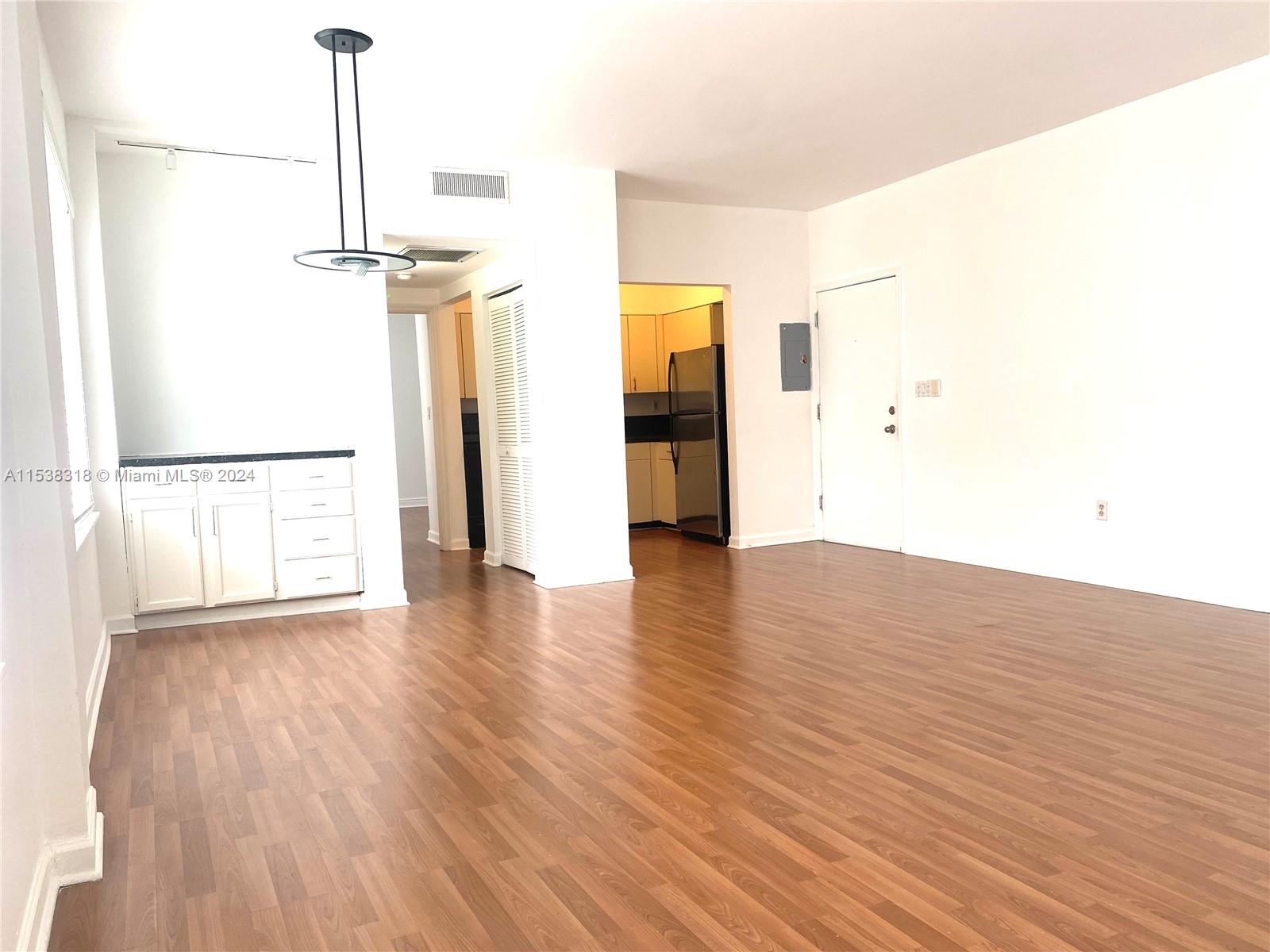 1200 EUCLID AV 202, Miami Beach, Florida 33139, 1 Bedroom Bedrooms, ,1 BathroomBathrooms,Residential,For Sale,1200 EUCLID AV 202,A11538318