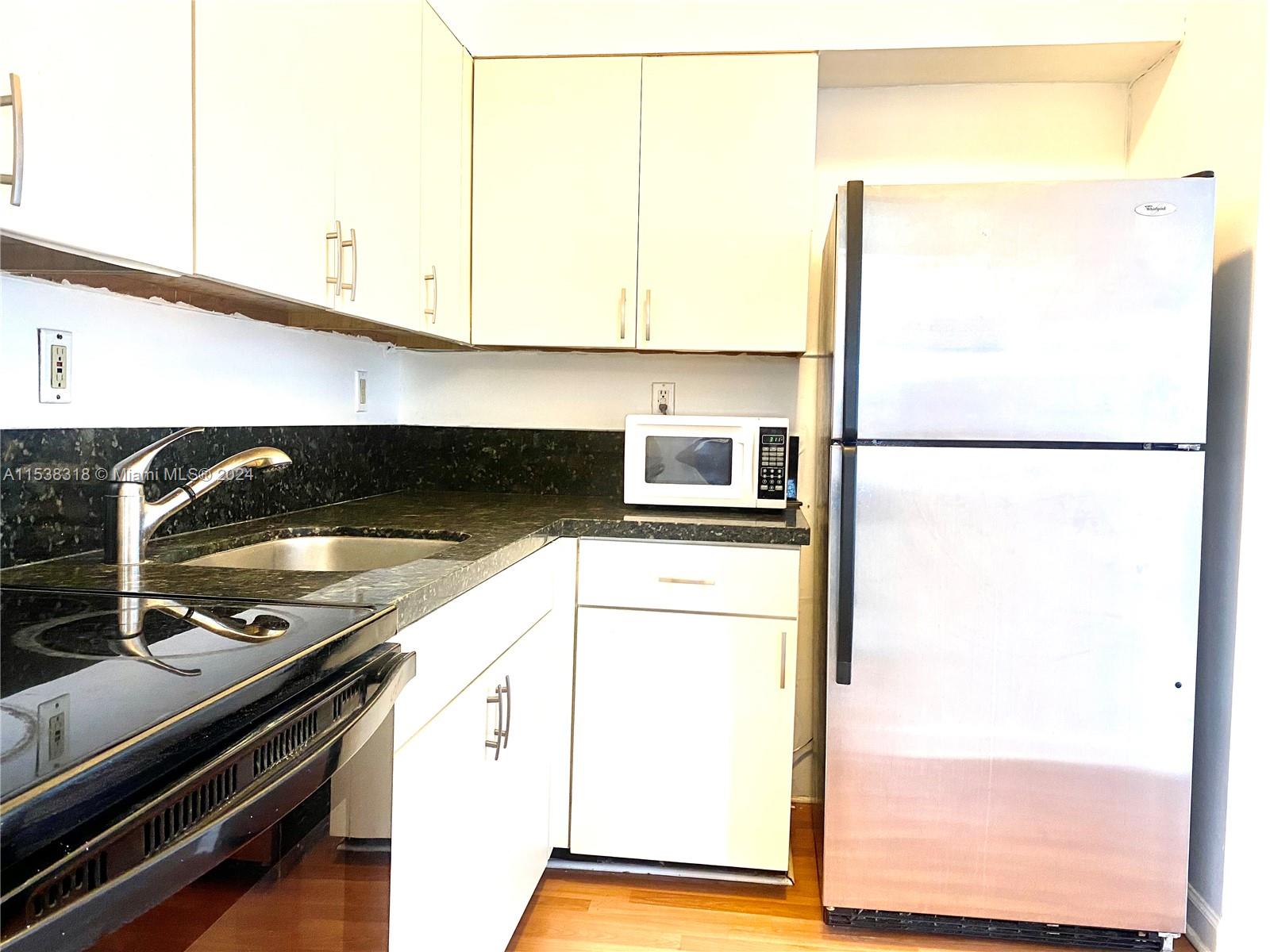 1200 EUCLID AV 202, Miami Beach, Florida 33139, 1 Bedroom Bedrooms, ,1 BathroomBathrooms,Residential,For Sale,1200 EUCLID AV 202,A11538318