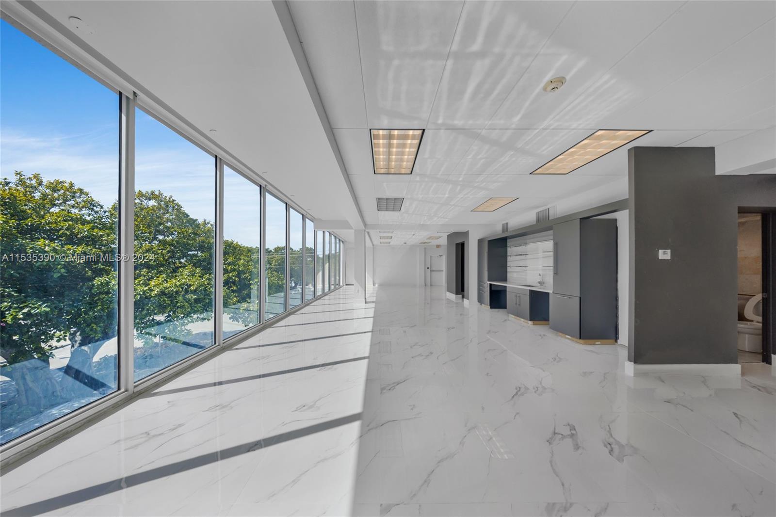 1395 SW 22nd St, Miami, Florida 33145, ,Commercialsale,For Sale,1395 SW 22nd St,A11535390