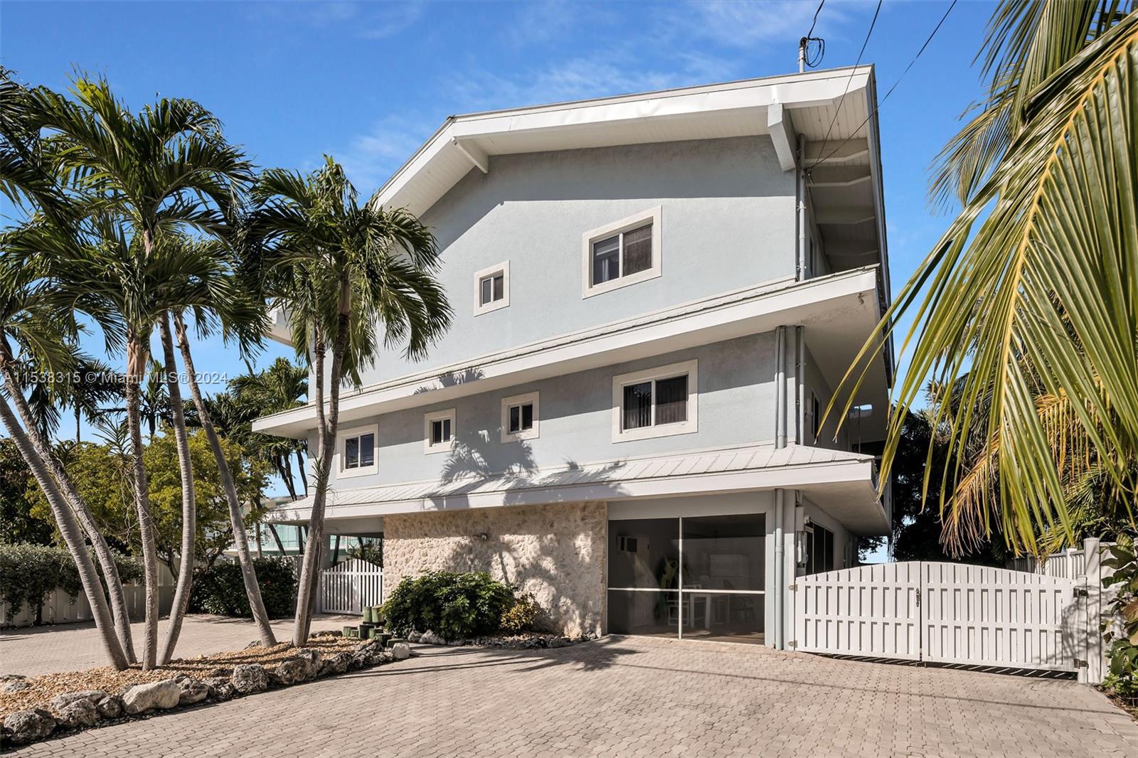 416 Coconut Palm Blvd, Islamorada, FL, 33070 United States, 5 Bedrooms Bedrooms, ,5 BathroomsBathrooms,Residential,For Sale,Coconut Palm Blvd,A11538315