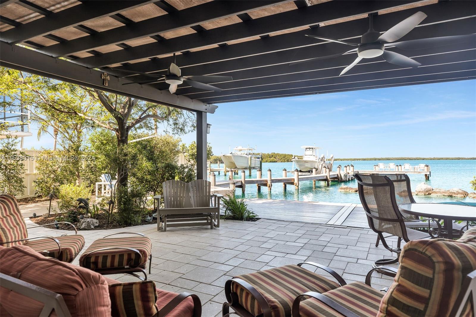 416 Coconut Palm Blvd, Islamorada, FL, 33070 United States, 5 Bedrooms Bedrooms, ,5 BathroomsBathrooms,Residential,For Sale,Coconut Palm Blvd,A11538315