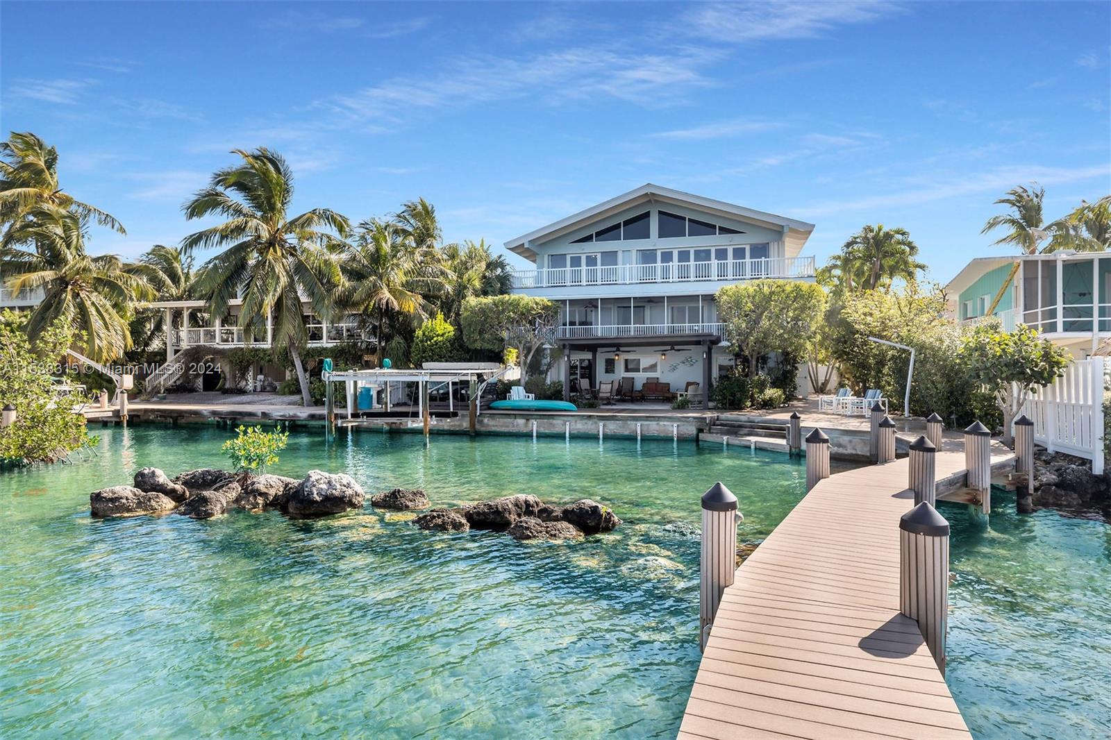 416 Coconut Palm Blvd, Islamorada, FL, 33070 United States, 5 Bedrooms Bedrooms, ,5 BathroomsBathrooms,Residential,For Sale,Coconut Palm Blvd,A11538315