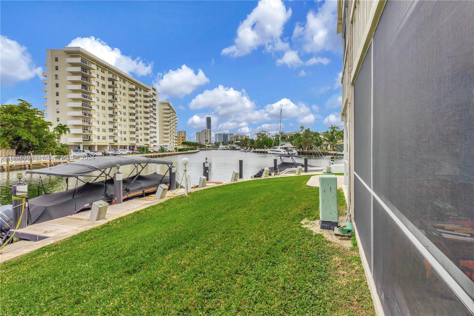 440 Paradise Isle Blvd 109, Hallandale Beach, Florida 33009, 1 Bedroom Bedrooms, ,1 BathroomBathrooms,Residentiallease,For Rent,440 Paradise Isle Blvd 109,A11538384