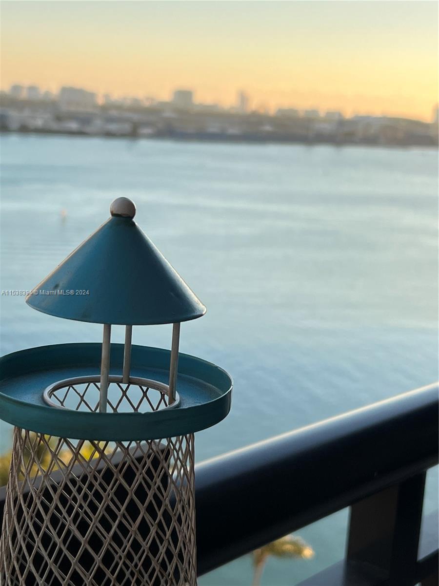 540 NE Brickell Key Dr 1624, Miami, Florida 33131, 1 Bedroom Bedrooms, ,1 BathroomBathrooms,Residential,For Sale,540 NE Brickell Key Dr 1624,A11538394