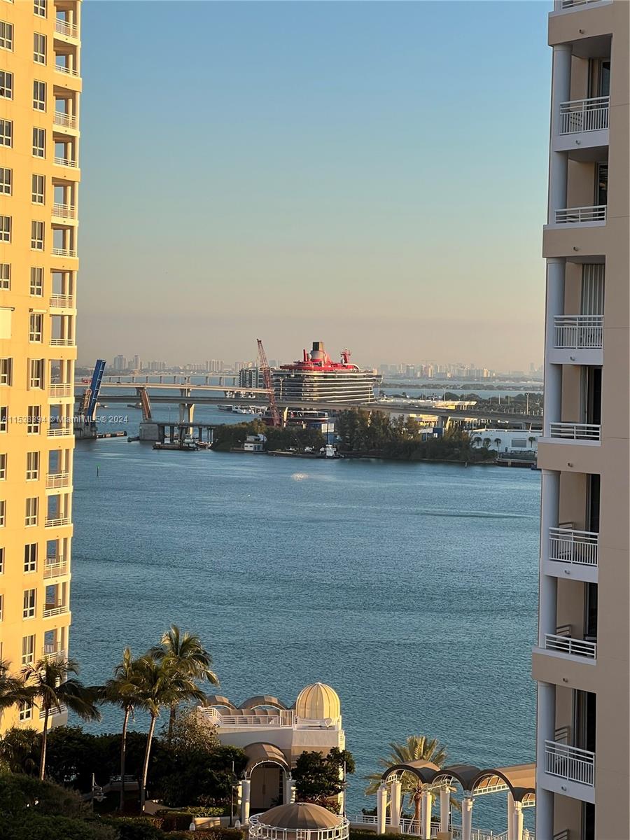 540 NE Brickell Key Dr 1624, Miami, Florida 33131, 1 Bedroom Bedrooms, ,1 BathroomBathrooms,Residential,For Sale,540 NE Brickell Key Dr 1624,A11538394